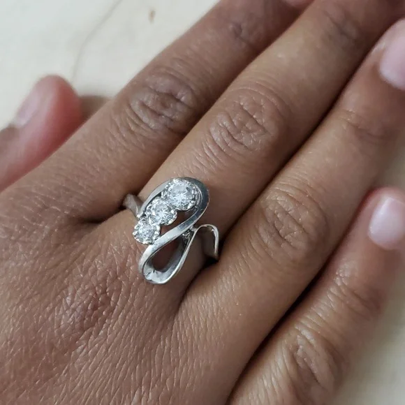 Heavy 14K Gold Trio Journey Ring